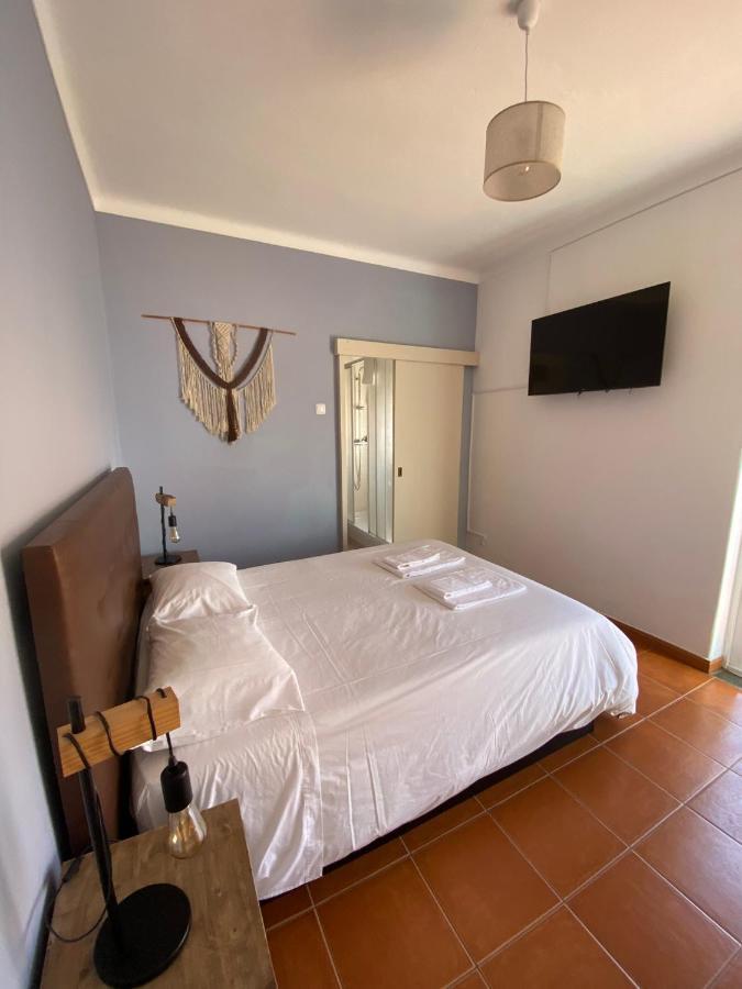 Apartamento Vicentino Вила Нова де Милфонтеш Екстериор снимка